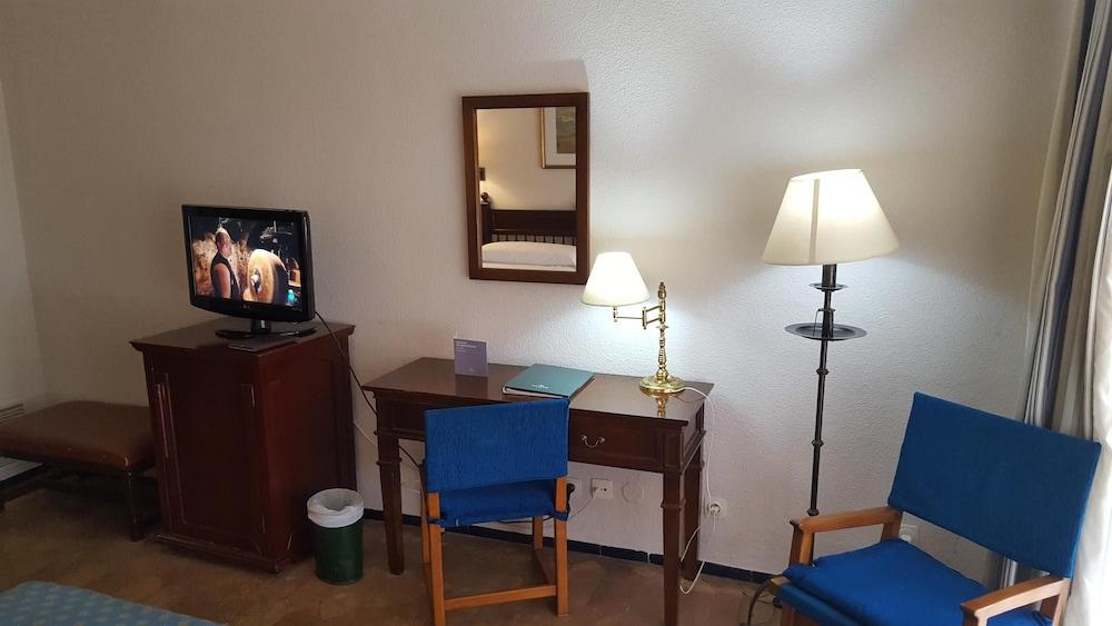 Parador De Ceuta Esterno foto