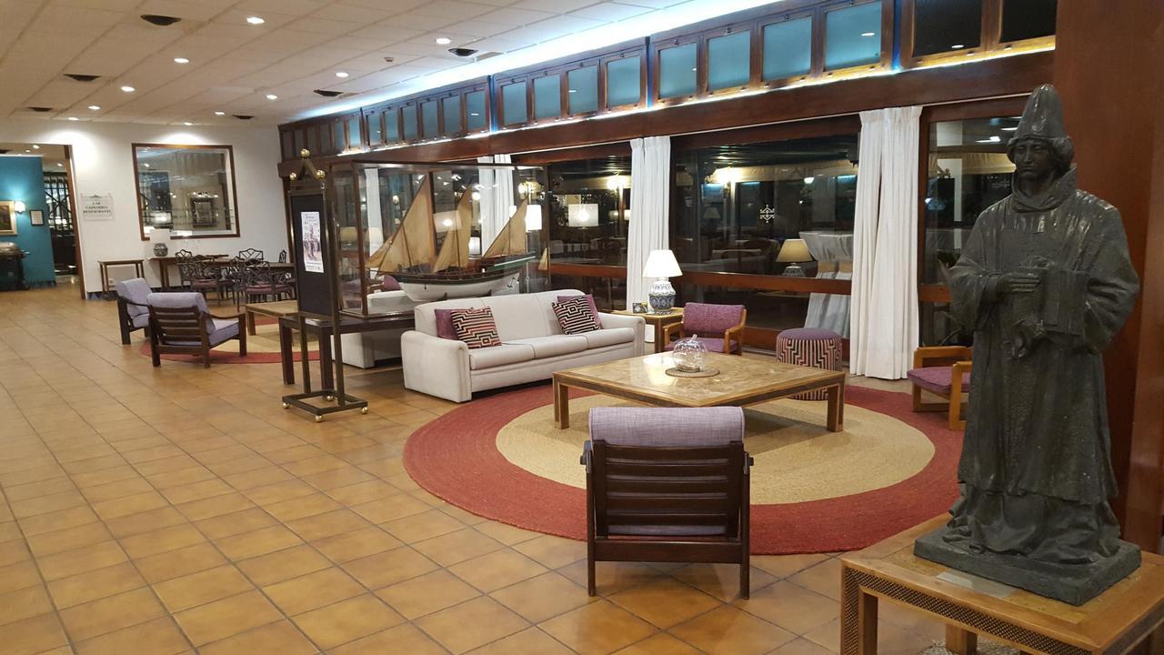 Parador De Ceuta Esterno foto