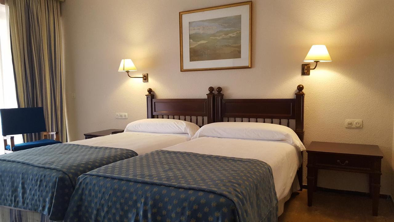 Parador De Ceuta Esterno foto